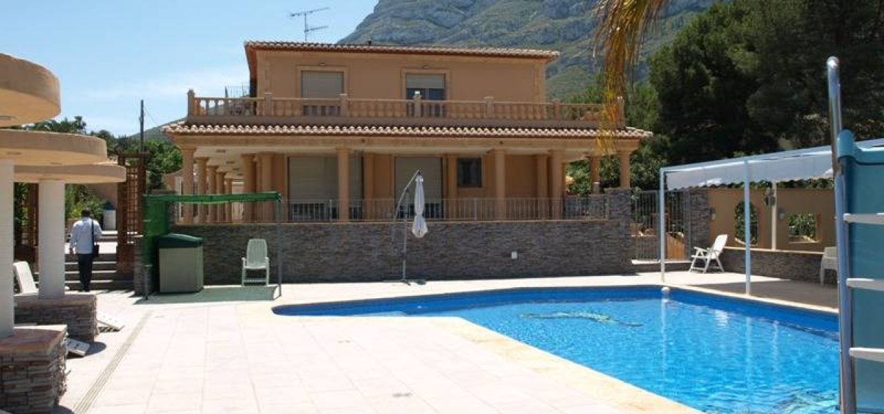 Luxe villa in Denia