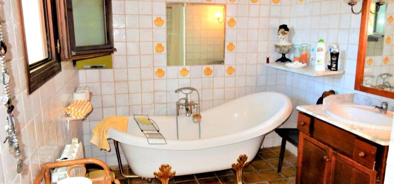 Finca-con-gran-parcela-en-La-Sella-11