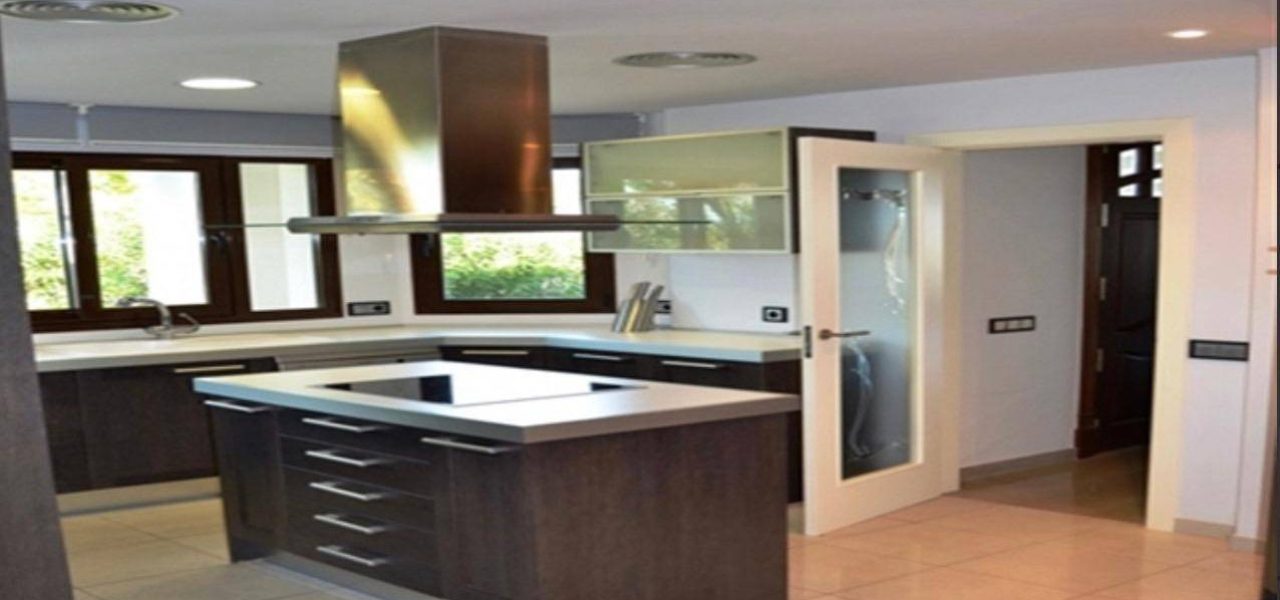 Preciosa-Mansion-con-vistas-al-mar-en-Denia-10