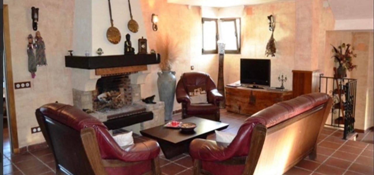 Preciosa-Mansion-con-vistas-al-mar-en-Denia-13