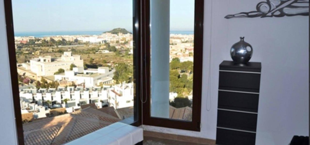 Preciosa-Mansion-con-vistas-al-mar-en-Denia-15