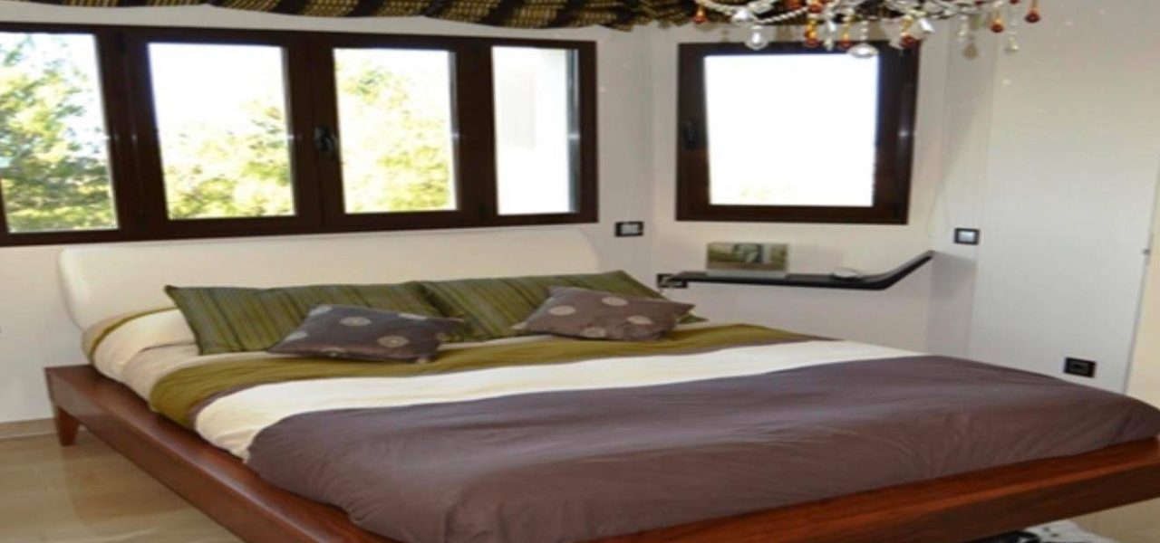 Preciosa-Mansion-con-vistas-al-mar-en-Denia-26