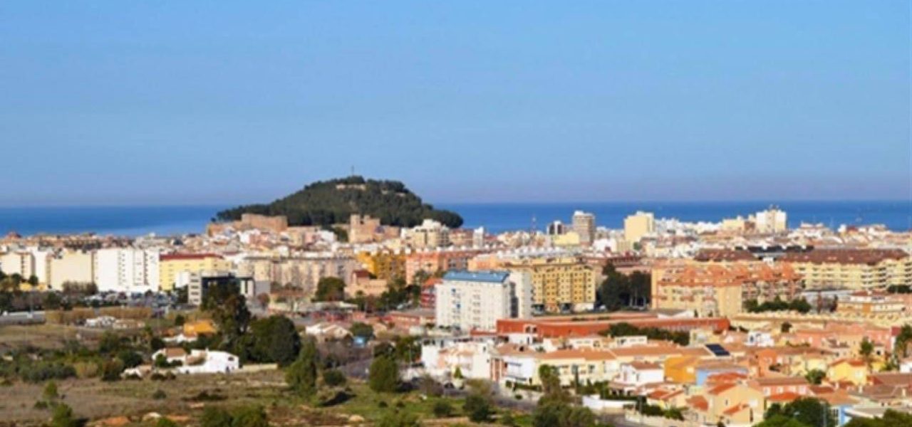 Preciosa-Mansion-con-vistas-al-mar-en-Denia-4