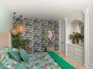 beautiful room villa fronrt line moraira