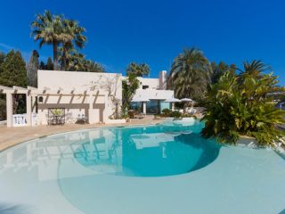 luxury villa in moraira