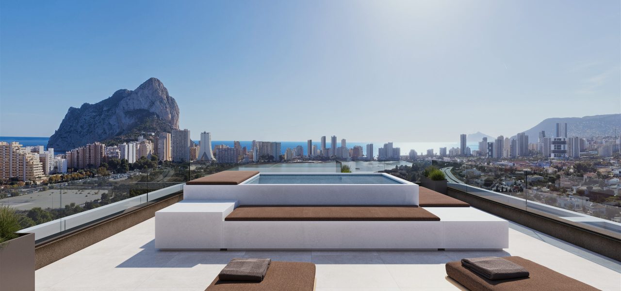penthohouse private pool