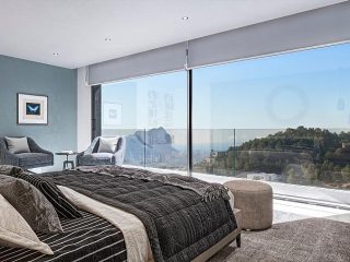 room with seaviews benissa